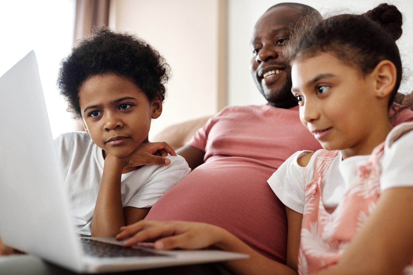 Global advertising revenue tops $1T, streaming and digital drive growth