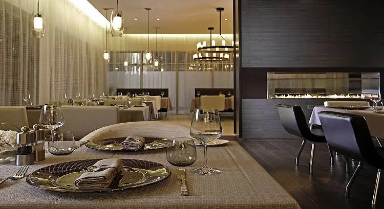 Pullman Dubai Jumeirah Lakes Towers